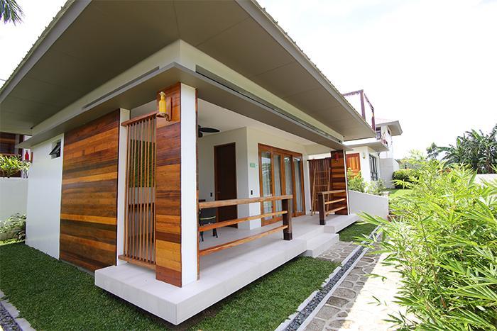Nayomi Sanctuary Resort Batangas Exterior photo